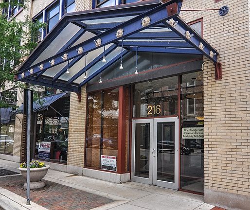 Glass canopy