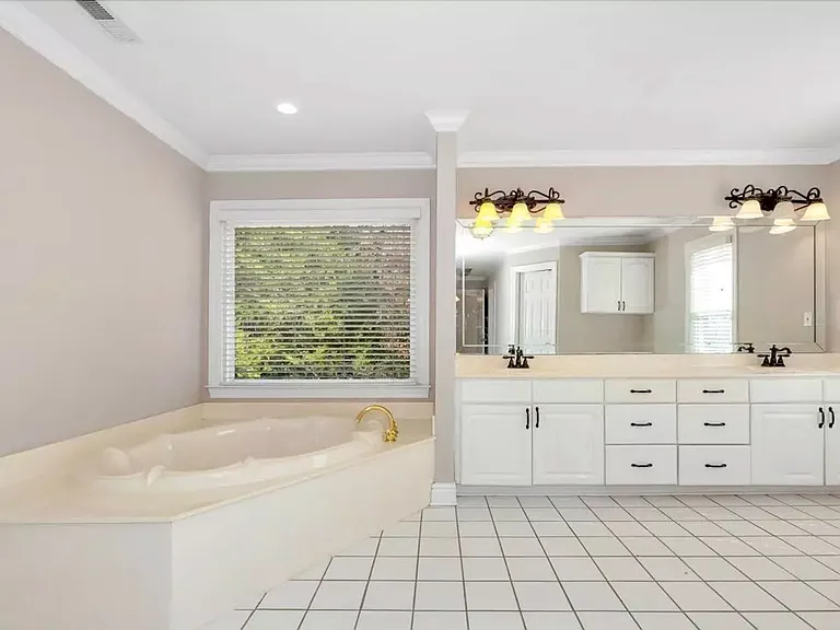 2219 Governors Bend Rd SE — Photo 21