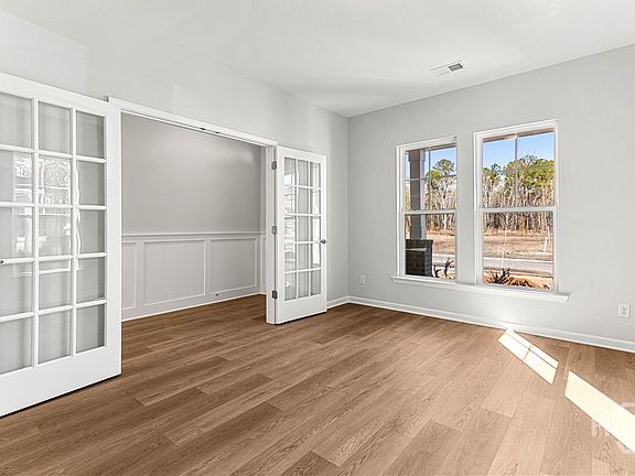 7th image of this home