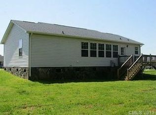 1034 Canada Dr, Dallas, NC 28034