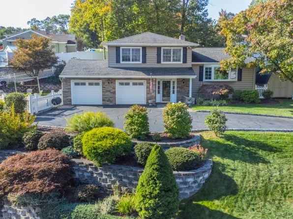 5 Stony Hill Ct, Butler Boro, NJ 07405