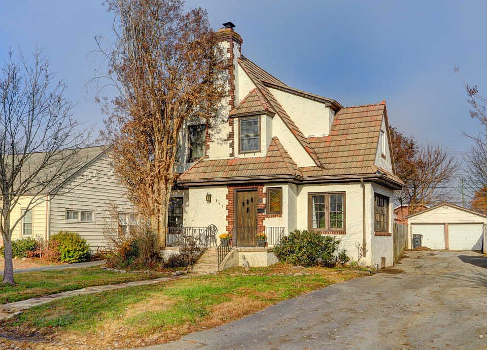 1st image of 111 Adair Dr
