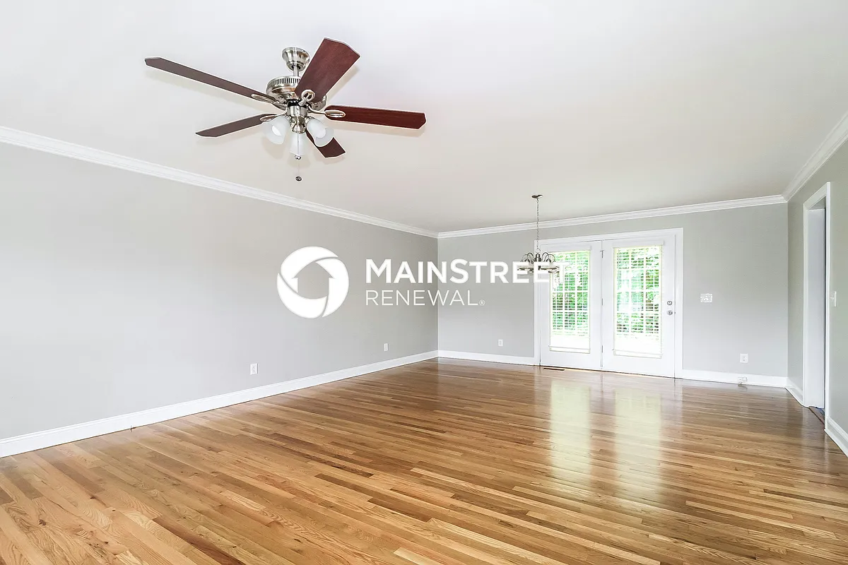Living Room - 3105 Forest Edge Ct