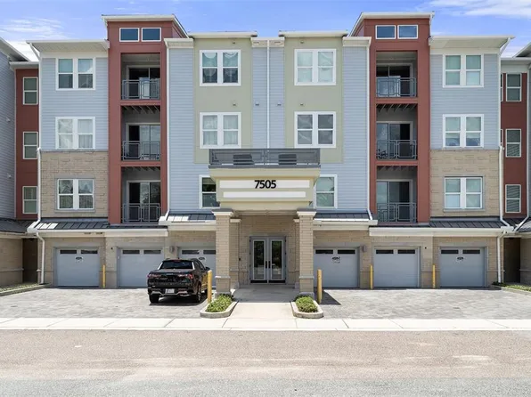 7505 Laureate Blvd #2208, Orlando, FL 32827
