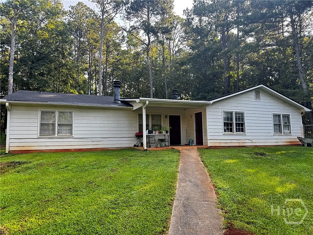2 bed, 1.0 bath, 880 sqft, $1,000 — Photo 2