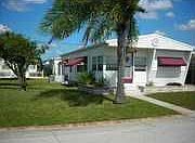 2nd image of 703 51st Avenue Dr W