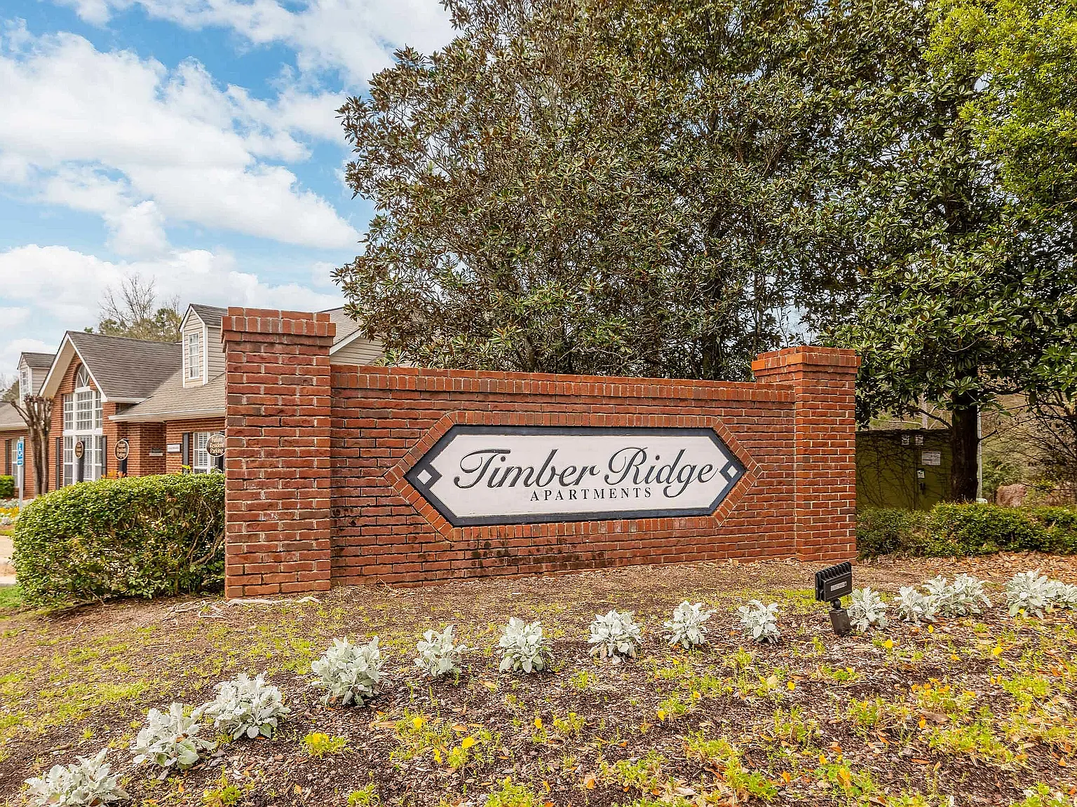 Timber Ridge Apartments — Photo 3