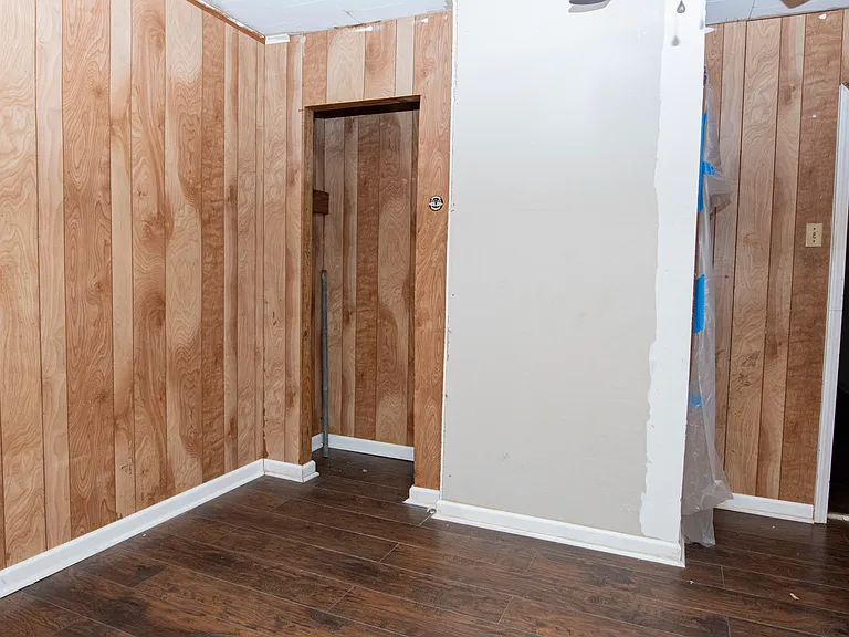 405 Johnston St — Photo 22