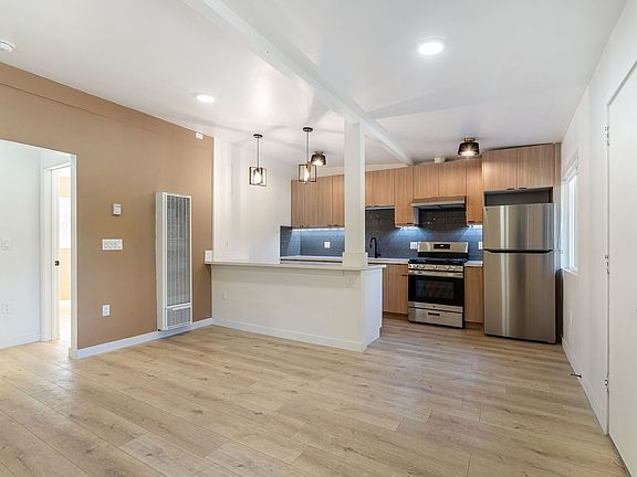 3rd image of 267-269 Barthe Dr #14