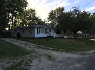 222 Ferguson St, Jerseyville, IL 62052