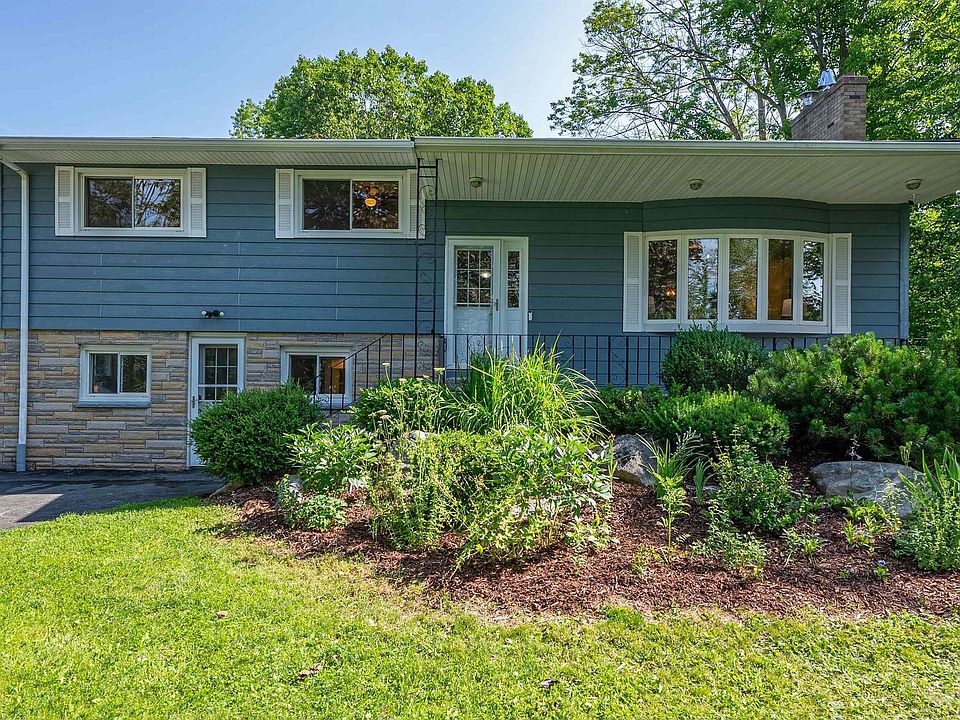 1st image of 2132 Waverley Rd