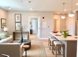 1652 Commonwealth Ave #301, Boston, MA 02135