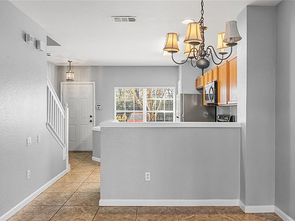 4th image of 1450 STOCKTON DRIVE