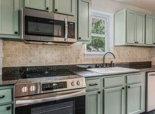 1006 Hart Ln, Nashville, TN 37216