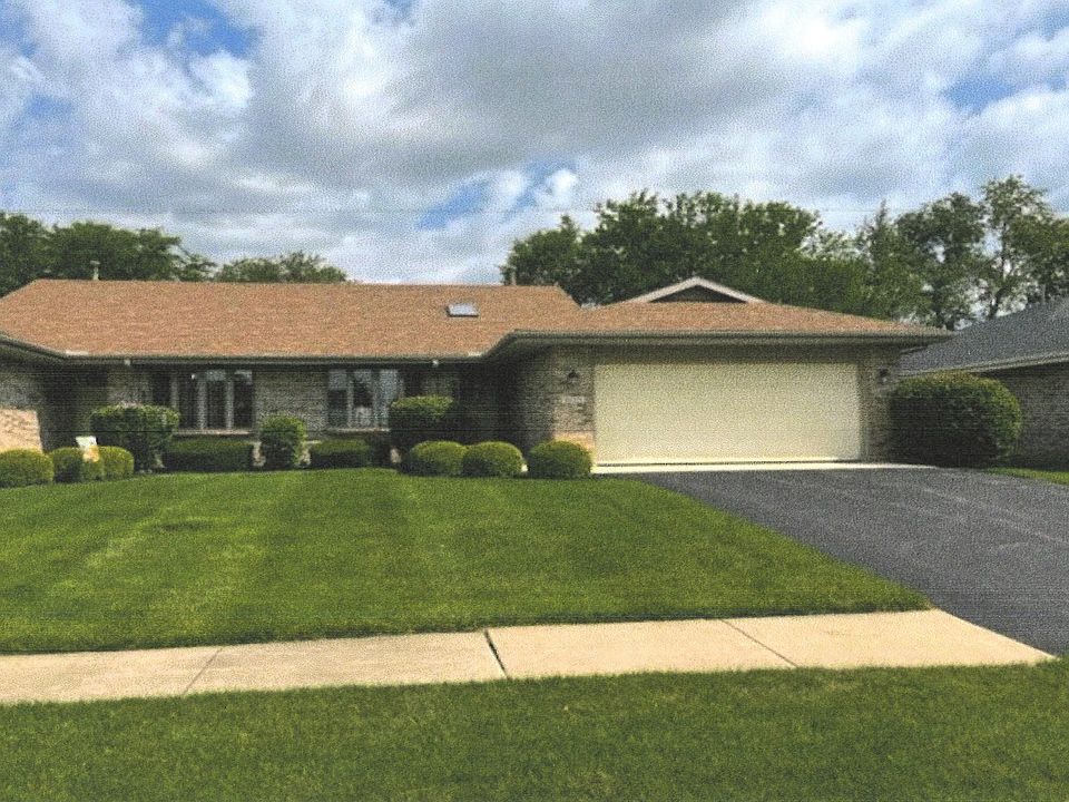 1st image of 6522 Laurel Cherry Dr #2