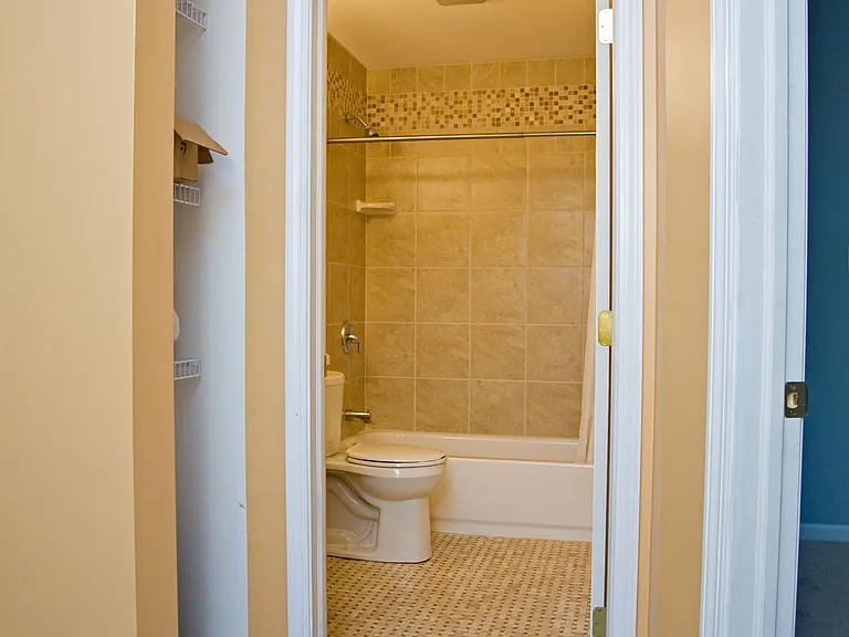 2701 Mission St — Photo 13