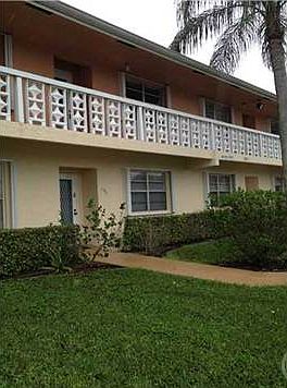 2nd image of 1850 NW 18th St APT 203