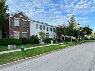 2511 Bristol Dr UNIT 204, Ames, IA 50010