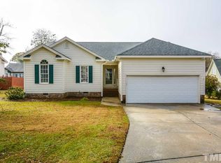 1009 Bren Arbor Ct, Fuquay Varina, NC 27526