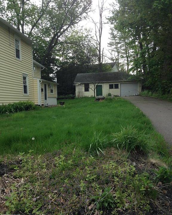 32 Huntsville Rd, Dallas, PA 18612 Zillow