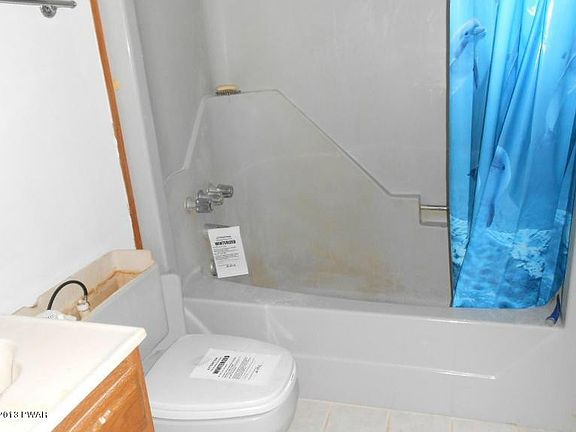5th image of 130 N Forest Dr