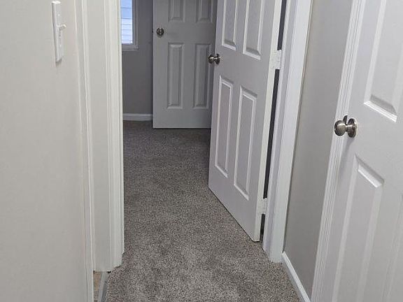 5th image of 3107 Henry St
