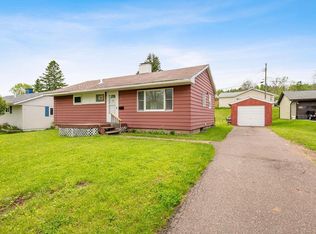 12 Ives Rd, Silver Bay, MN 55614