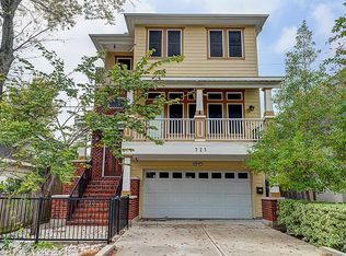 925 Nicholson St, Houston, TX 77008