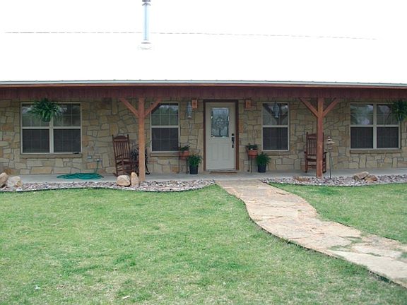 3rd image of 550 County Road 4480