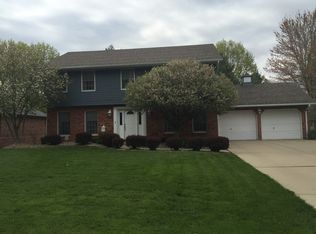 13 Pebble Hill Dr, Belleville, IL