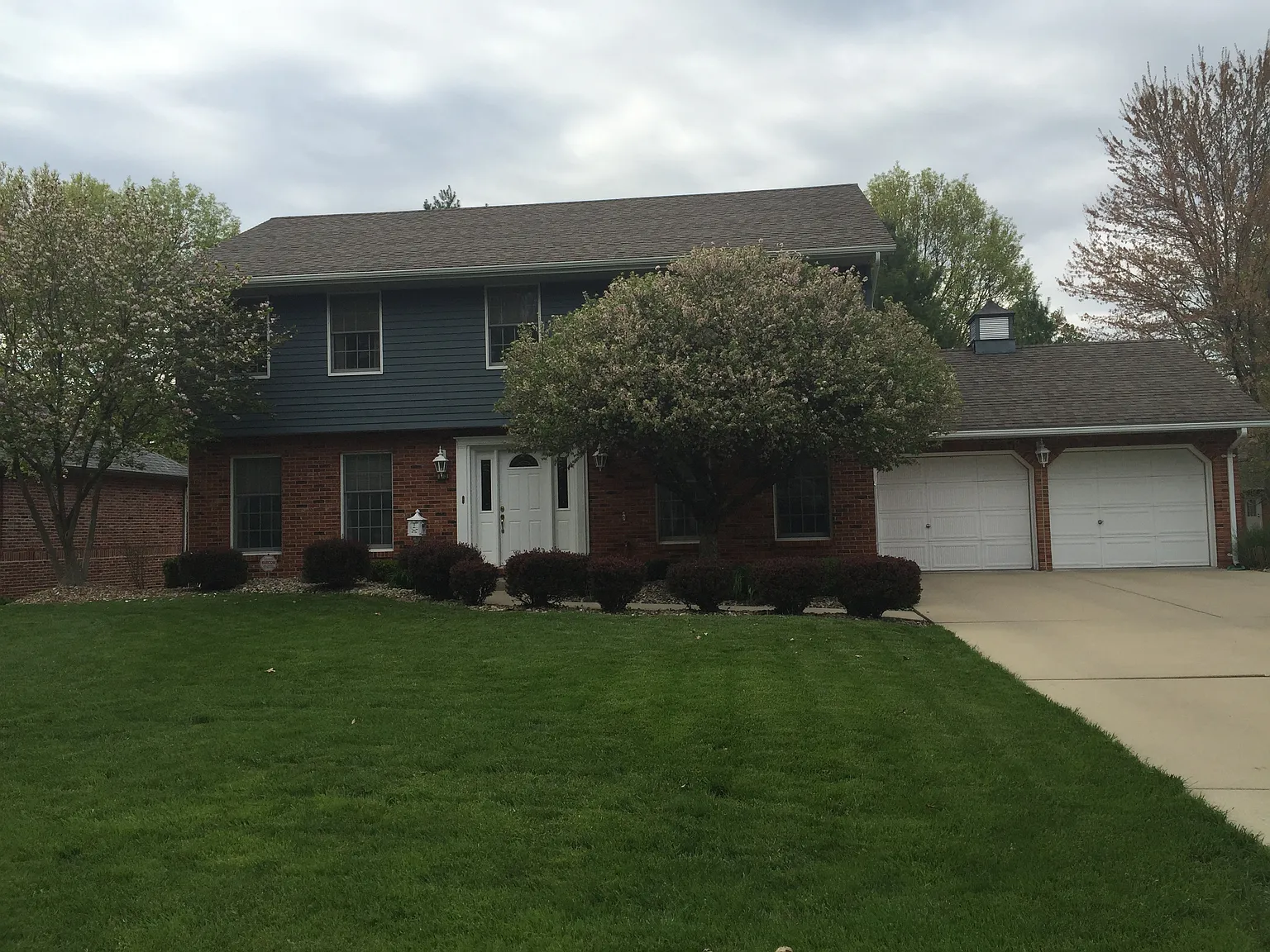 13 Pebble Hill Dr photo 1