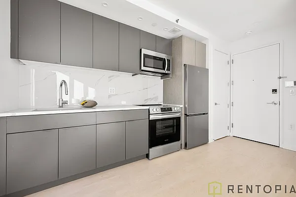 Rented by CW Realty Property Management LLC | media 2