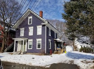 32 Mill St, Orono, ME 04473