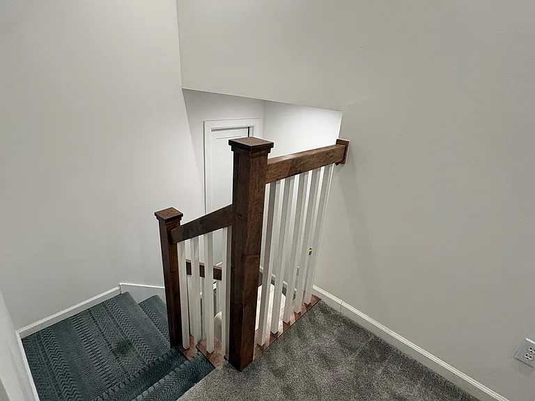 2105 W Easton St — Photo 4