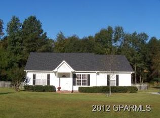 311 Creekside Dr, Hookerton, NC 28538