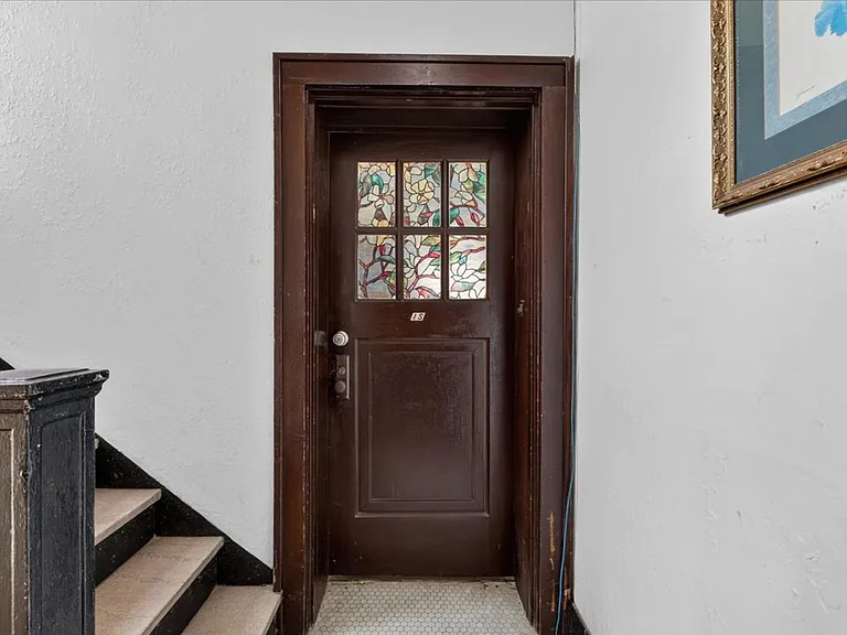 1949 Alfred Ave #1S — Photo 4