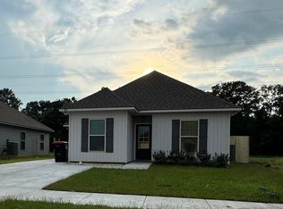 206 Parkington Ct, Lafayette, LA 70507