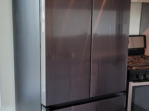 5th image of 1850 Pacific Coast Hwy APT 1