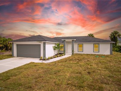 2812 65th St W, Lehigh Acres, FL, 33971