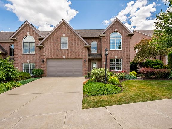 2nd image of 1557 Staunton Dr