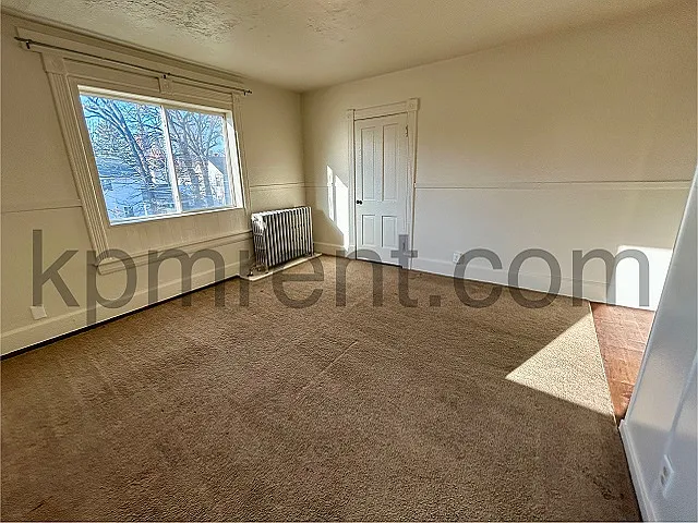 400 6th Pl NW #3 — Photo 6
