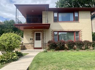 6822 W Wells St #6824, Milwaukee, WI 53213