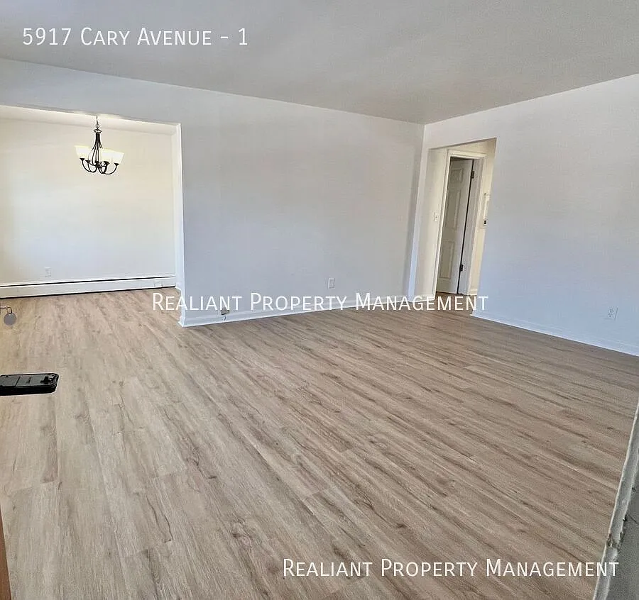 Building Photo - 5917 Cary Ave #1