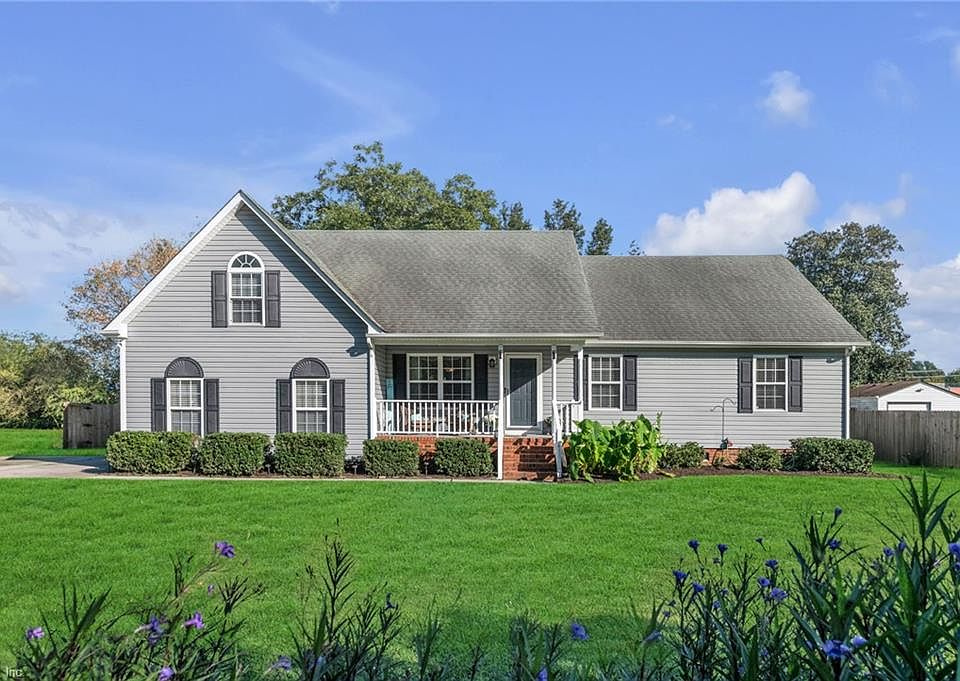 1st image of 2621 Smithson Dr