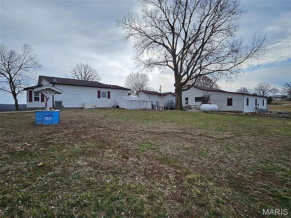 5th image of 22625 Redwood Rd