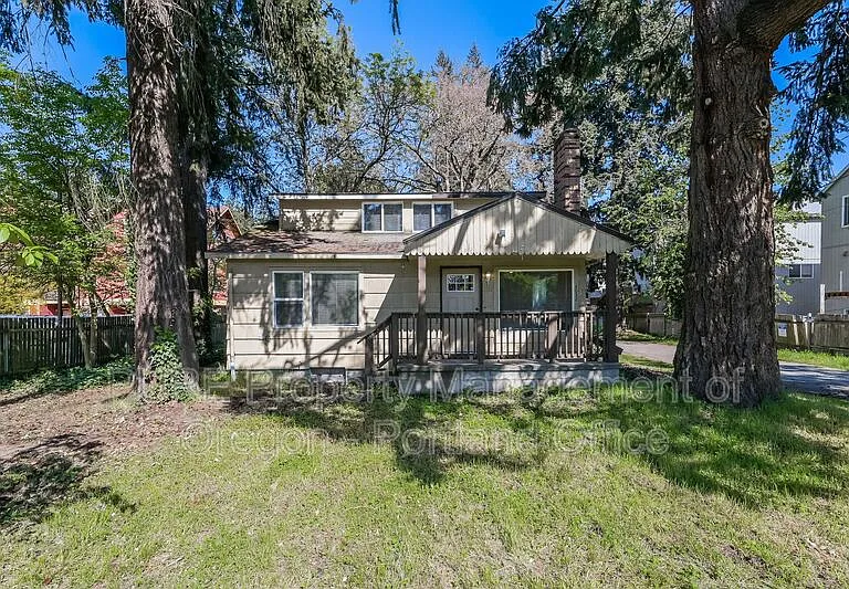 4632 SE 122nd Ave #D — Photo 1