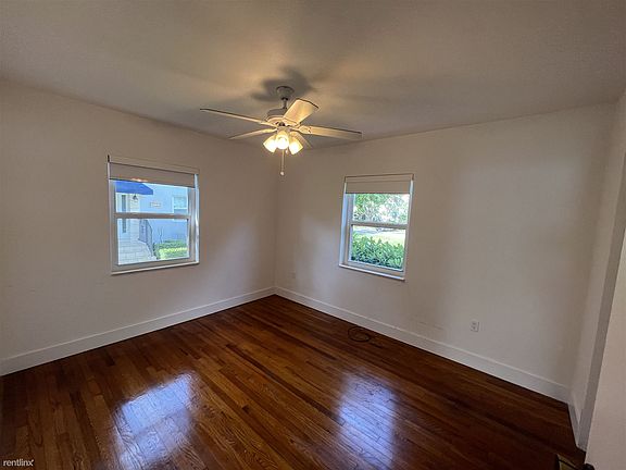 121EE579-E456-49B3-B3B8-18C8A39EF634