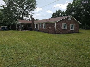 129 Bell Farm Rd, Statesville, NC 28625