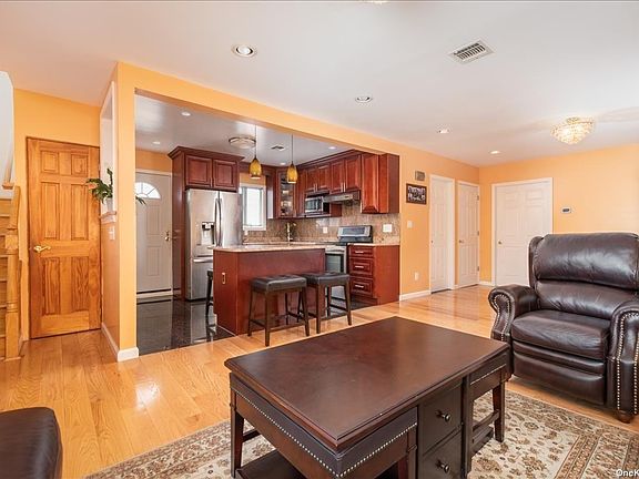 5th image of 79-14 264th St