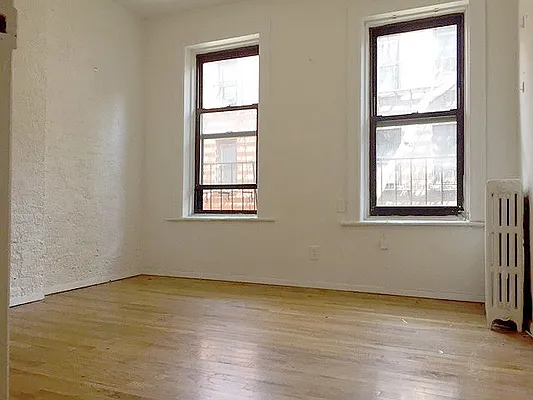 Rented by AJ Clarke | media 8